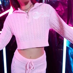 Pretty Guardian Sailor Moon Hot Topic Cable Knit Pink Sweater, Medium